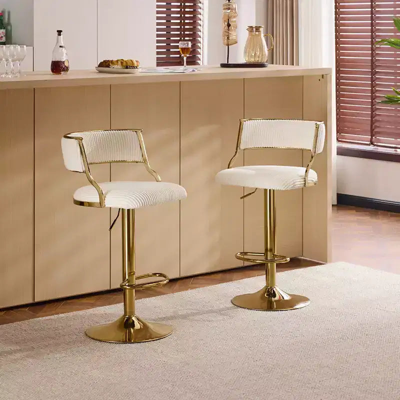 Taburete de bar ajustable tapizado en pana color crema con base tono dorado, juego de 2, respaldo medio
