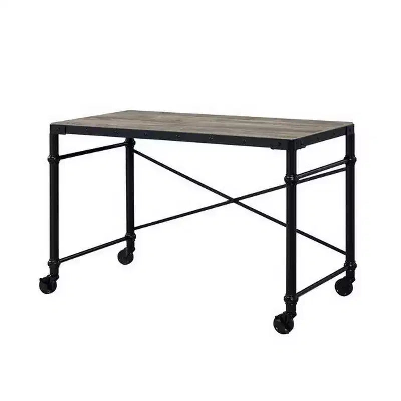 Escritorio con ruedas y detalles de tachuelas, tablero con vetas de madera, patas de metal, estilo industrial, negro